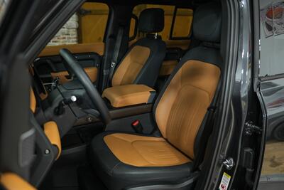 2023 Land Rover Defender 110 X   - Photo 2 - Springfield, MO 65802