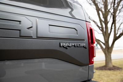 2018 Ford F-150 Raptor   - Photo 10 - Springfield, MO 65802