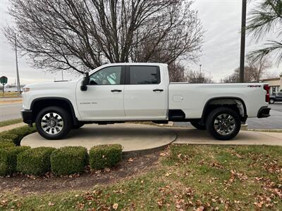 2022 Chevrolet Silverado 2500HD Custom   - Photo 6 - Springfield, MO 65802