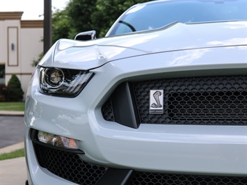 2017 Ford Mustang Shelby GT350R   - Photo 39 - Springfield, MO 65802