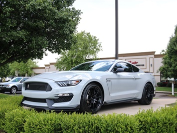 2017 Ford Mustang Shelby GT350R   - Photo 29 - Springfield, MO 65802