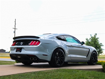 2017 Ford Mustang Shelby GT350R   - Photo 25 - Springfield, MO 65802