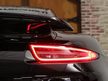 2016 Porsche 911 Turbo   - Photo 42 - Springfield, MO 65802