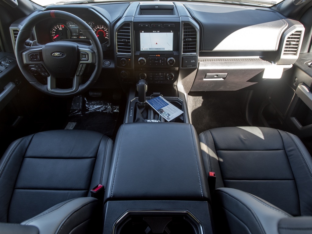 2018 Ford F-150 Raptor - Photo 2 - Springfield, MO 65802