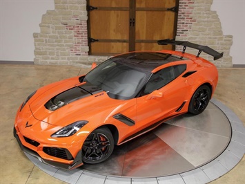 2019 Chevrolet Corvette ZR1   - Photo 10 - Springfield, MO 65802