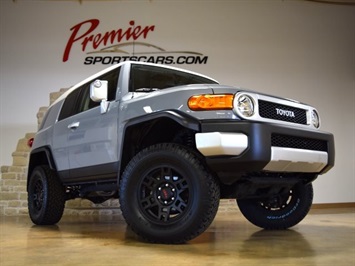 2014 Toyota FJ Cruiser   - Photo 4 - Springfield, MO 65802