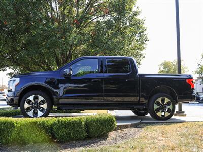 2022 Ford F-150 Lightning XLT   - Photo 6 - Springfield, MO 65802