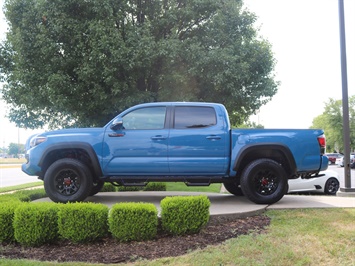 2018 Toyota Tacoma TRD Pro   - Photo 6 - Springfield, MO 65802