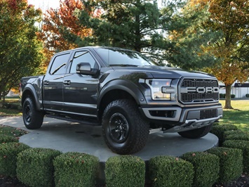 2018 Ford F-150 Raptor   - Photo 4 - Springfield, MO 65802