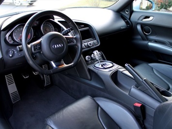 2008 Audi R8 quattro   - Photo 18 - Springfield, MO 65802