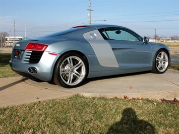 2008 Audi R8 quattro   - Photo 13 - Springfield, MO 65802