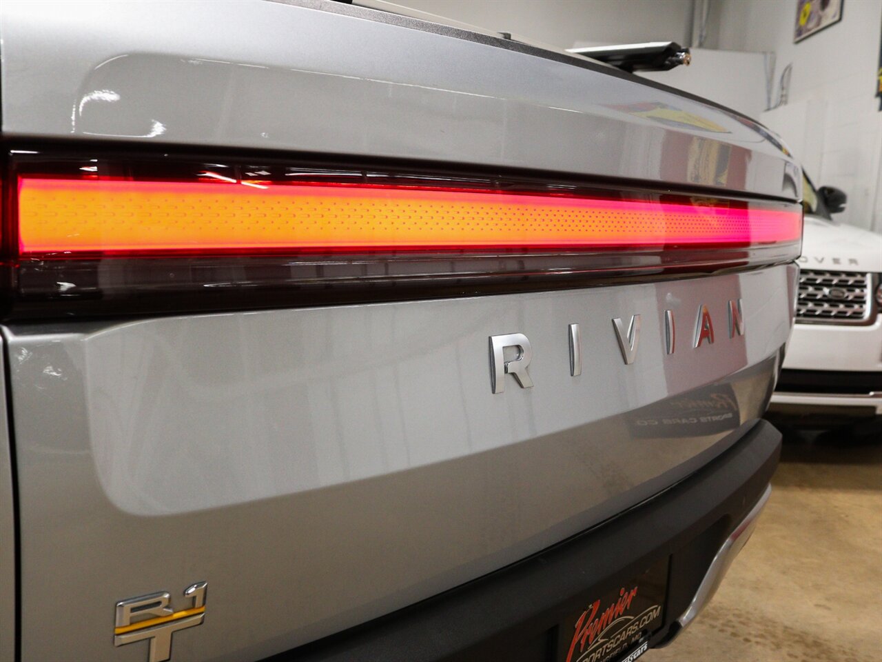 2022 Rivian R1T Launch Edition - Photo 14 - Springfield, MO 65802