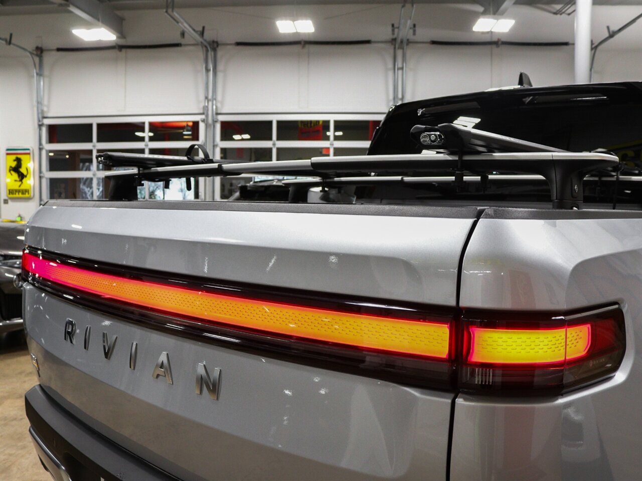 2022 Rivian R1T Launch Edition - Photo 12 - Springfield, MO 65802