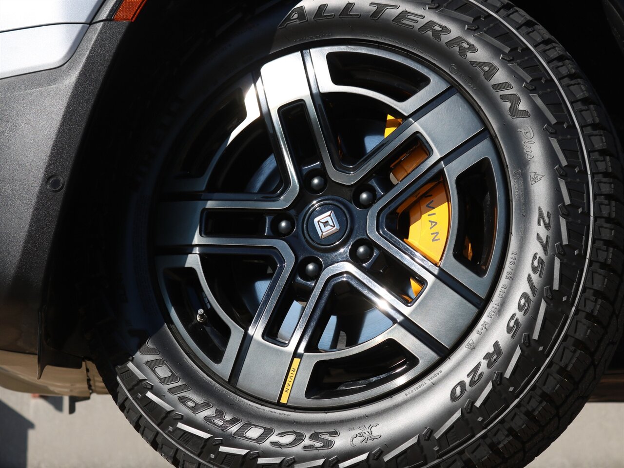 2022 Rivian R1T Launch Edition - Photo 52 - Springfield, MO 65802