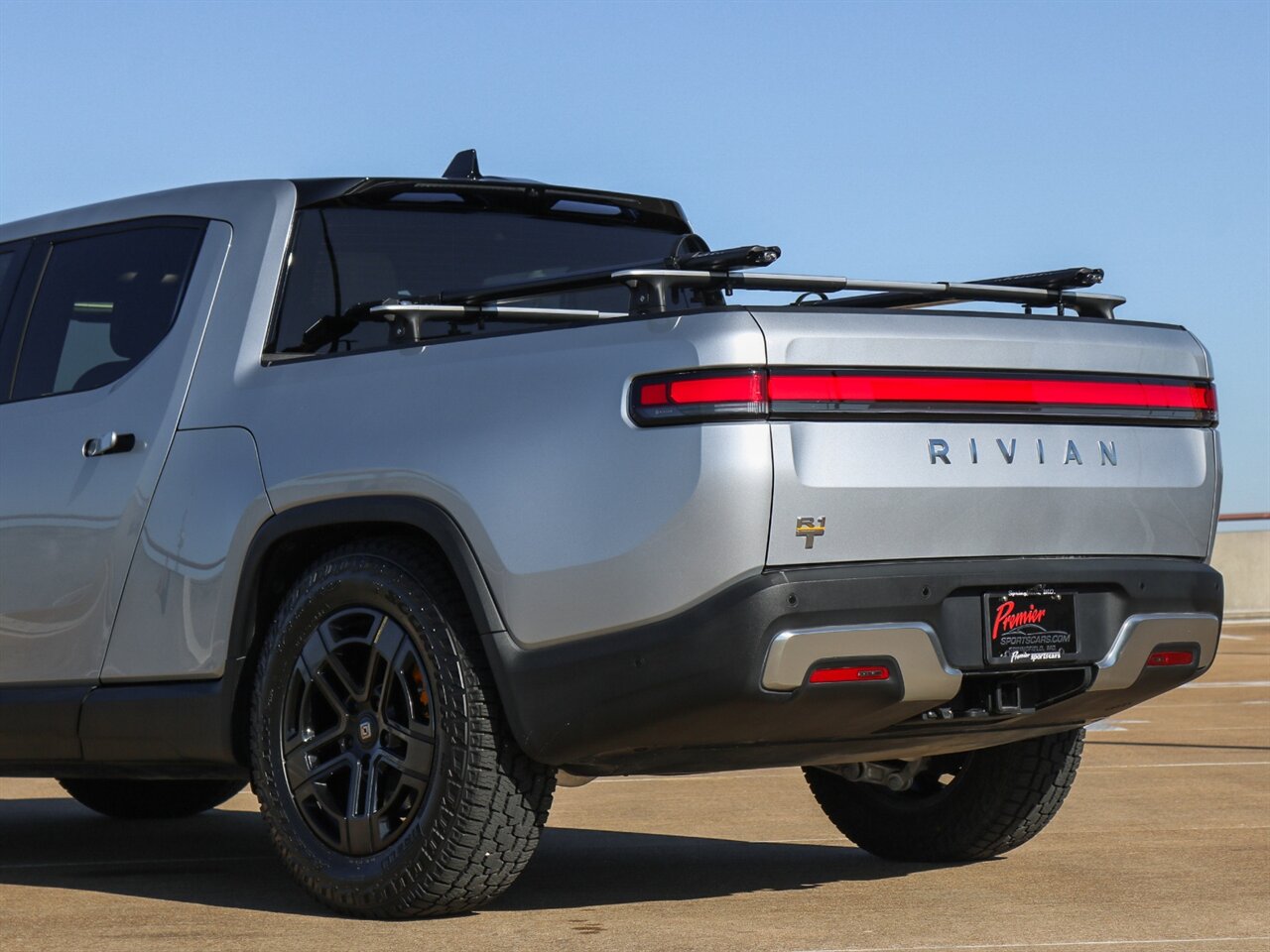2022 Rivian R1T Launch Edition - Photo 39 - Springfield, MO 65802