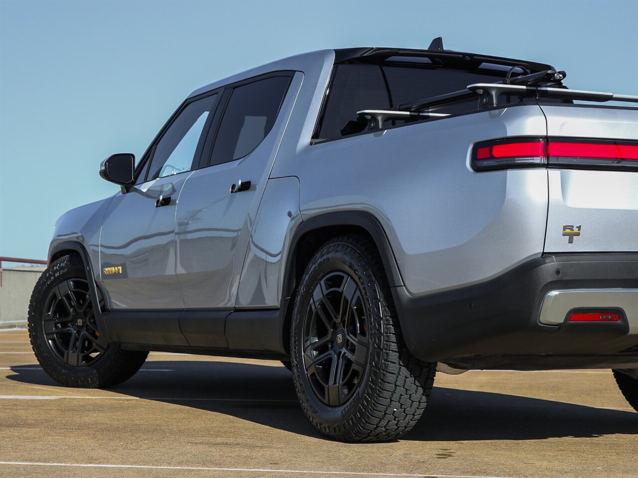 2022 Rivian R1T Launch Edition - Photo 40 - Springfield, MO 65802