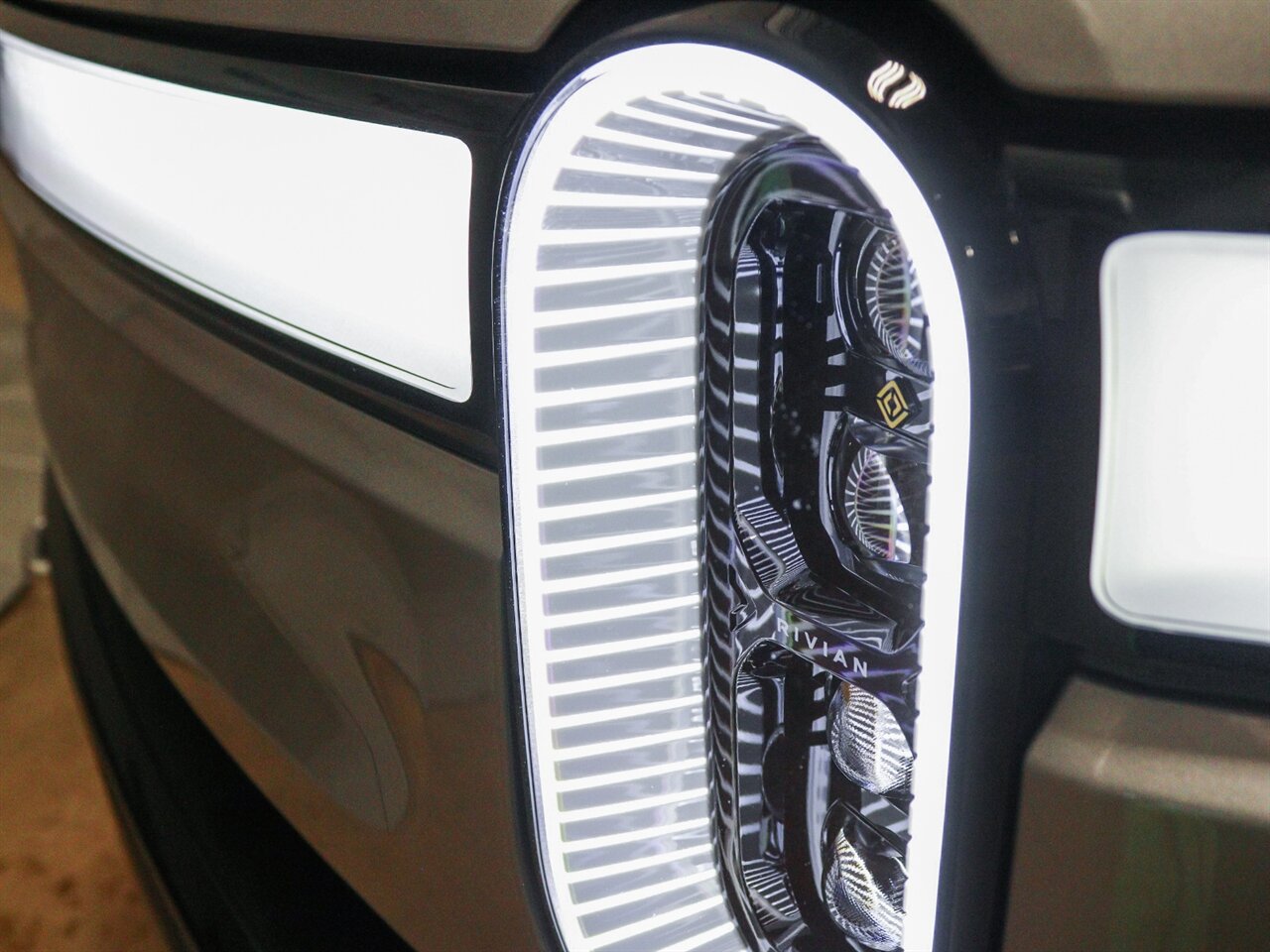 2022 Rivian R1T Launch Edition - Photo 49 - Springfield, MO 65802