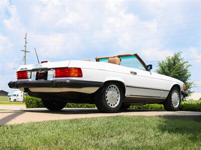 1988 Mercedes-Benz 560 SL   - Photo 23 - Springfield, MO 65802