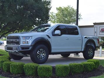 2017 Ford F-150 Raptor   - Photo 1 - Springfield, MO 65802