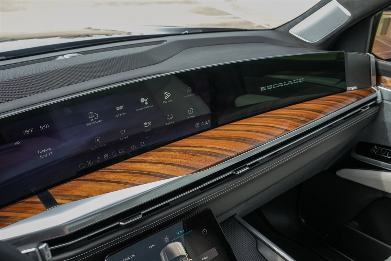 2025 Cadillac Escalade Sport Platinum - Photo 25 - Springfield, MO 65802