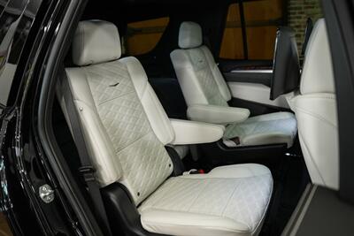 2025 Cadillac Escalade Sport Platinum   - Photo 40 - Springfield, MO 65802