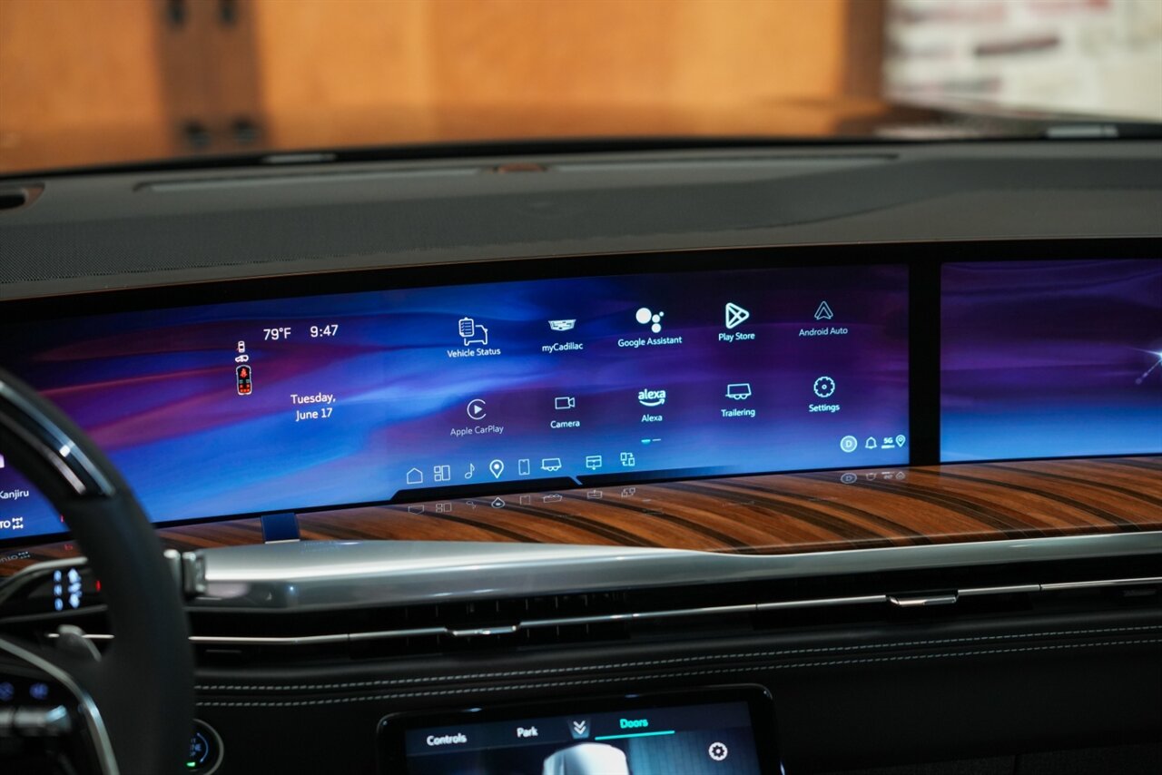 2025 Cadillac Escalade Sport Platinum - Photo 20 - Springfield, MO 65802