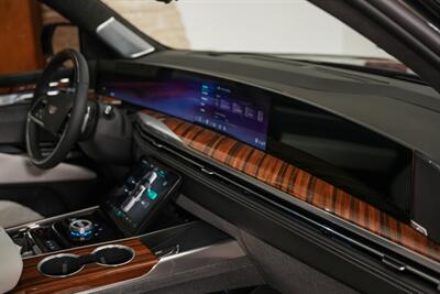 2025 Cadillac Escalade Sport Platinum   - Photo 32 - Springfield, MO 65802