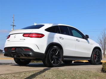 2016 Mercedes-Benz GLE AMG GLE 63 S  Coupe - Photo 24 - Springfield, MO 65802