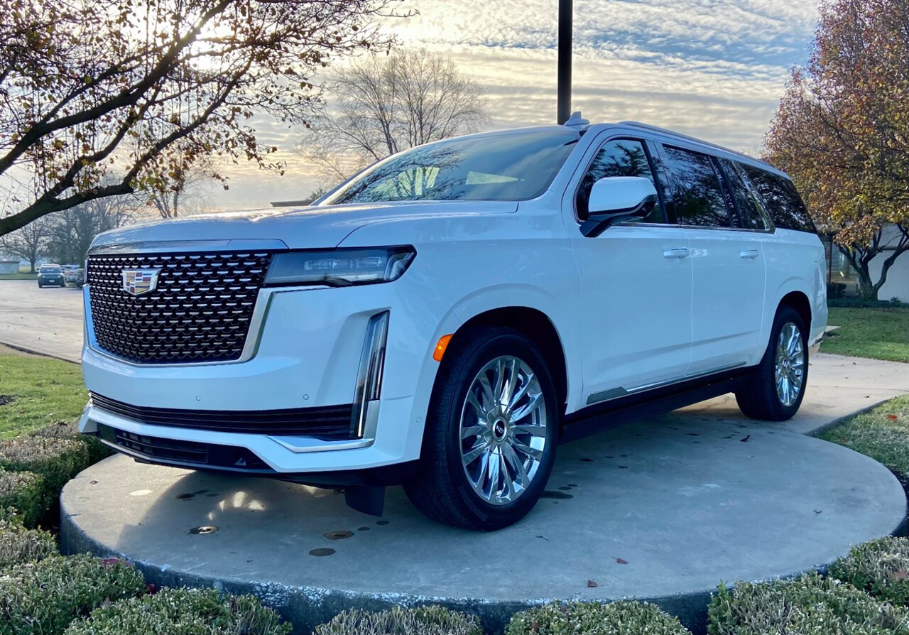 2021 Cadillac Escalade ESV Premium Luxury