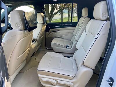 2021 Cadillac Escalade ESV Premium Luxury   - Photo 15 - Springfield, MO 65802