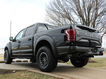 2019 Ford F-150 Raptor   - Photo 7 - Springfield, MO 65802