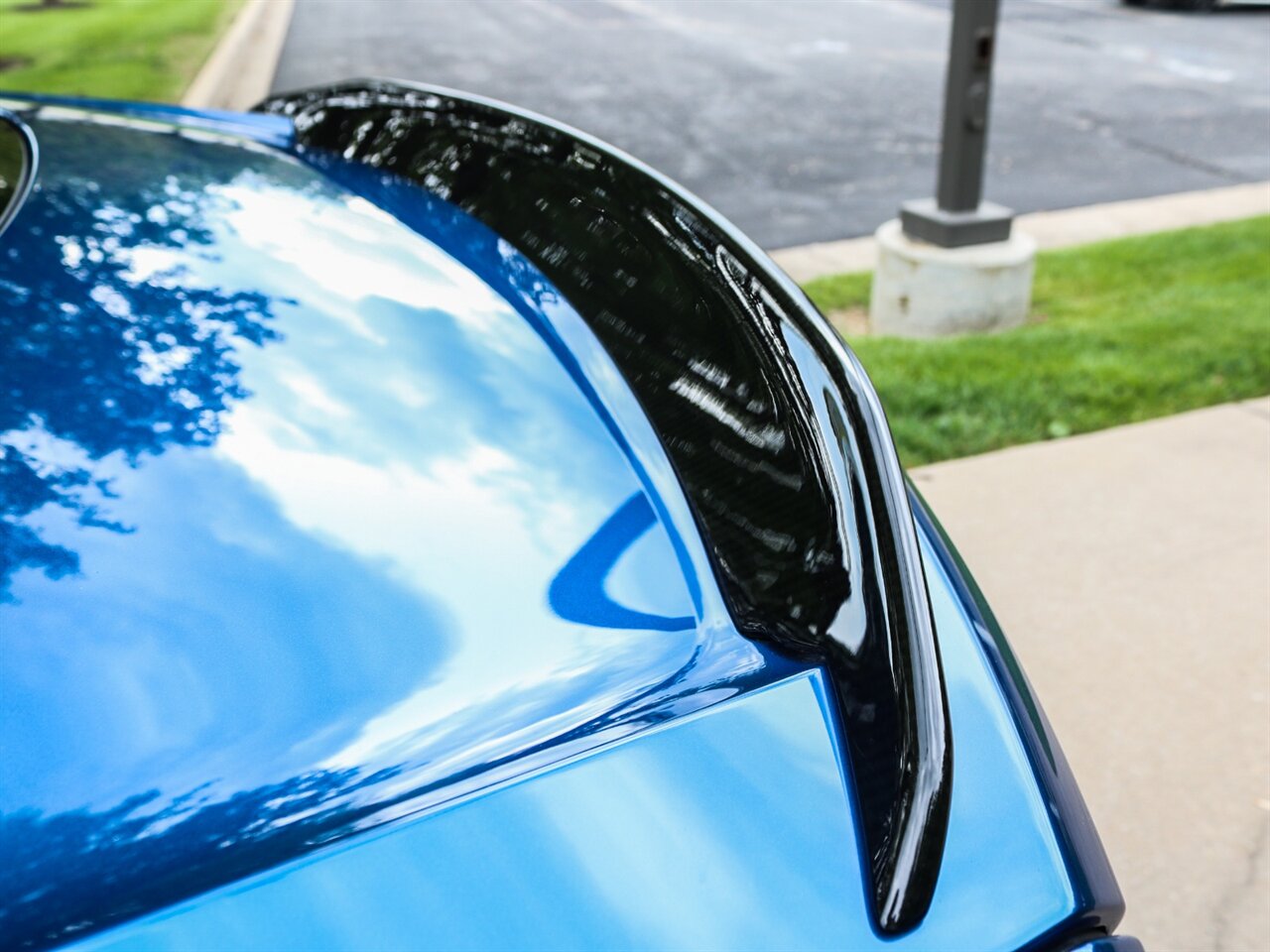 2020 Aston Martin DBS Superleggera Coupe - Photo 36 - Springfield, MO 65802
