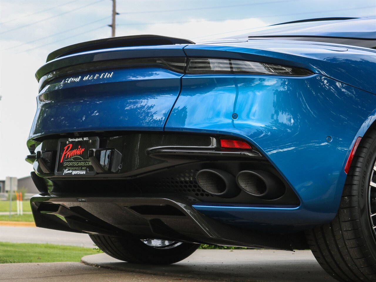 2020 Aston Martin DBS Superleggera Coupe - Photo 31 - Springfield, MO 65802