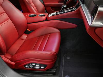 2020 Porsche Panamera GTS   - Photo 37 - Springfield, MO 65802