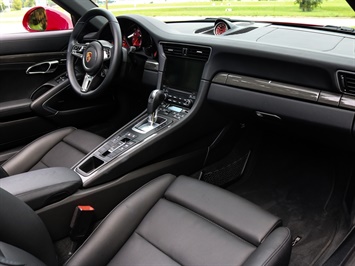 2017 Porsche 911 Targa 4S   - Photo 39 - Springfield, MO 65802