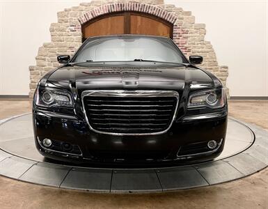 2012 Chrysler 300 S   - Photo 5 - Springfield, MO 65802