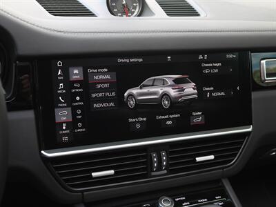 2019 Porsche Cayenne Turbo   - Photo 19 - Springfield, MO 65802