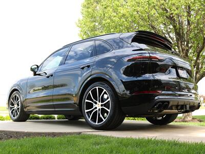 2019 Porsche Cayenne Turbo   - Photo 29 - Springfield, MO 65802