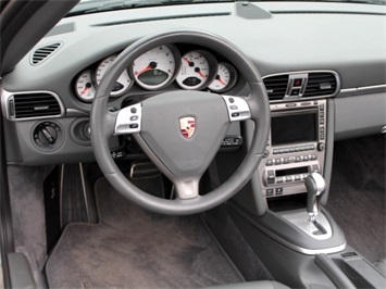 2006 Porsche 911 Carrera S Cabriolet   - Photo 18 - Springfield, MO 65802