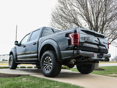 2019 Ford F-150 Raptor   - Photo 6 - Springfield, MO 65802