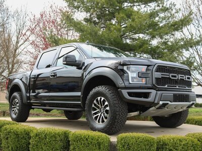 2019 Ford F-150 Raptor   - Photo 4 - Springfield, MO 65802