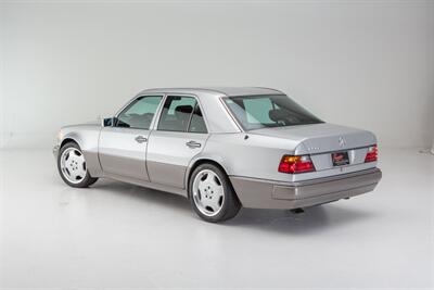 1993 Mercedes-Benz 500 E   - Photo 16 - Springfield, MO 65802