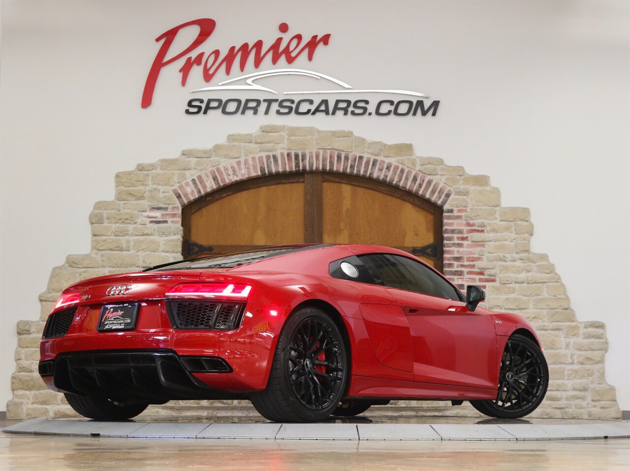 2018 Audi R8 5.2 V10 RWS - Photo 9 - Springfield, MO 65802