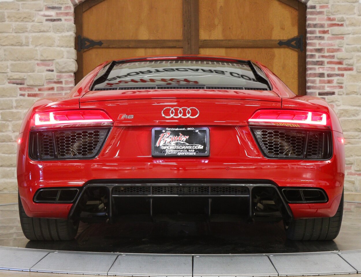 2018 Audi R8 5.2 V10 RWS - Photo 8 - Springfield, MO 65802