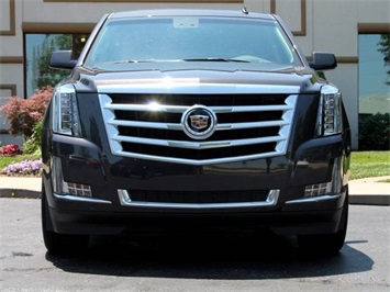 2015 Cadillac Escalade ESV Luxury   - Photo 4 - Springfield, MO 65802