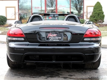 2004 Dodge Viper SRT-10 Mamba Edition   - Photo 8 - Springfield, MO 65802