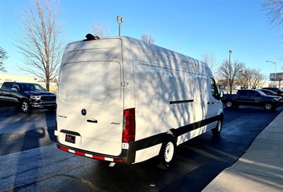 2020 Mercedes-Benz Sprinter Cargo 2500   - Photo 9 - Springfield, MO 65802