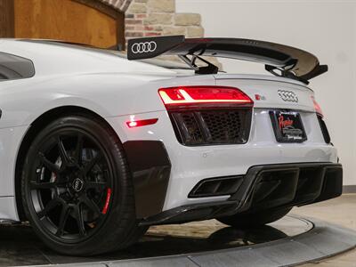 2018 Audi R8 5.2 quattro V10 Plus  Performance Edition, 1 of 10 for USA - Photo 27 - Springfield, MO 65802