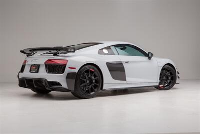 2018 Audi R8 5.2 quattro V10 Plus  Performance Edition, 1 of 10 for USA - Photo 9 - Springfield, MO 65802