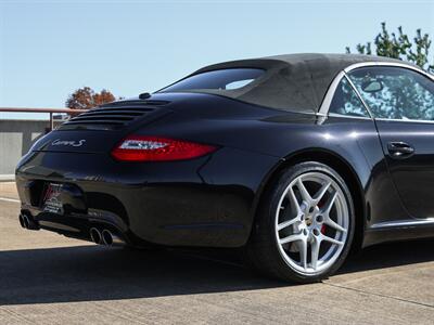 2010 Porsche 911 Carrera S  Cabriolet - Photo 25 - Springfield, MO 65802